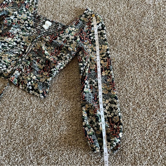 H&M Floral Babydoll Top Women’s XS Puff Long Sleeve Ruched Smocked Coastal Boho - Picture 15 of 16